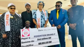 Fondation-MAFAC-a-offert-pres-de-7-millions-de-FCFA-a-Grand-P